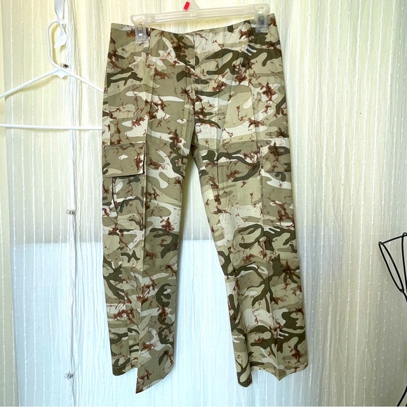 Camouflage cargo pants small excellent used condition - Picture 1 of 5